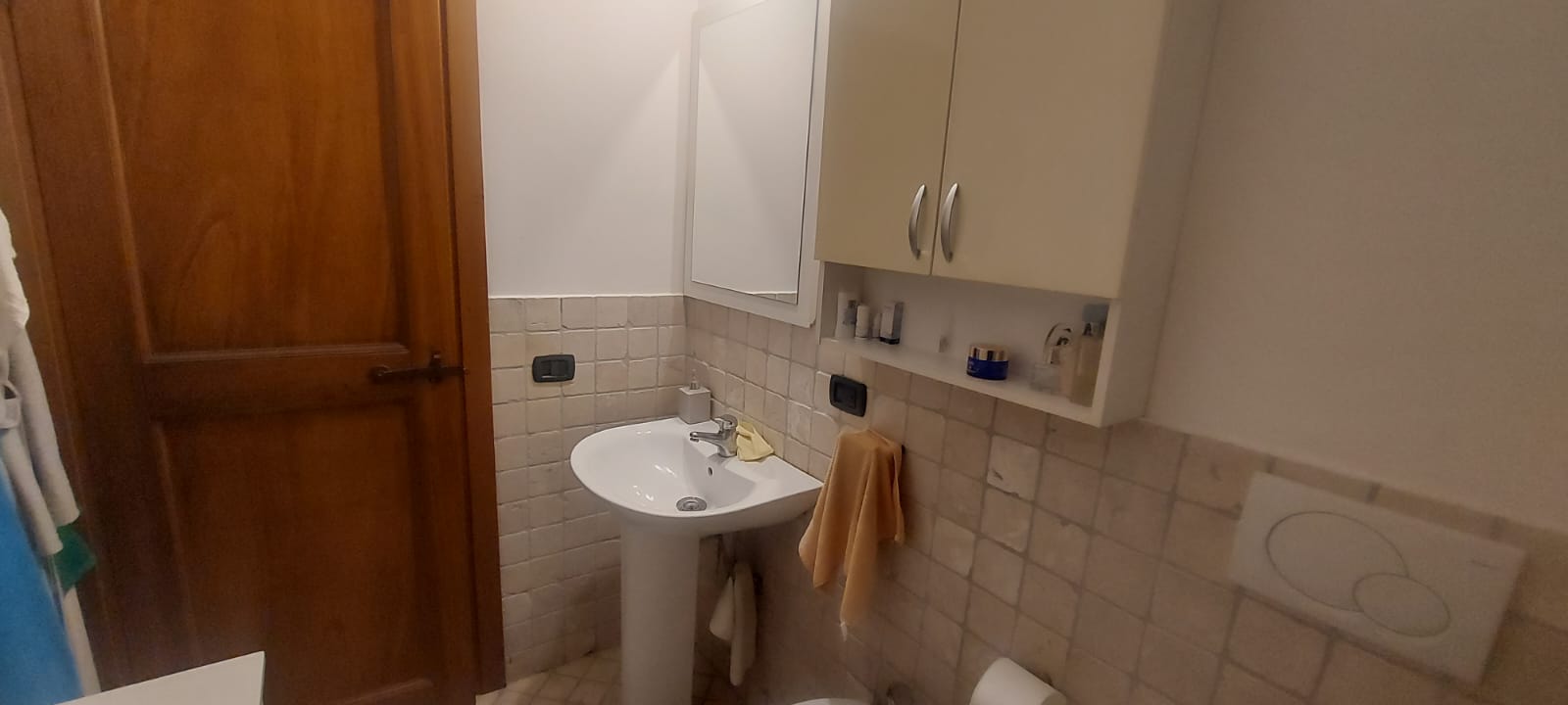 VILLA A SCHIERA VENDITA SIROLO 16