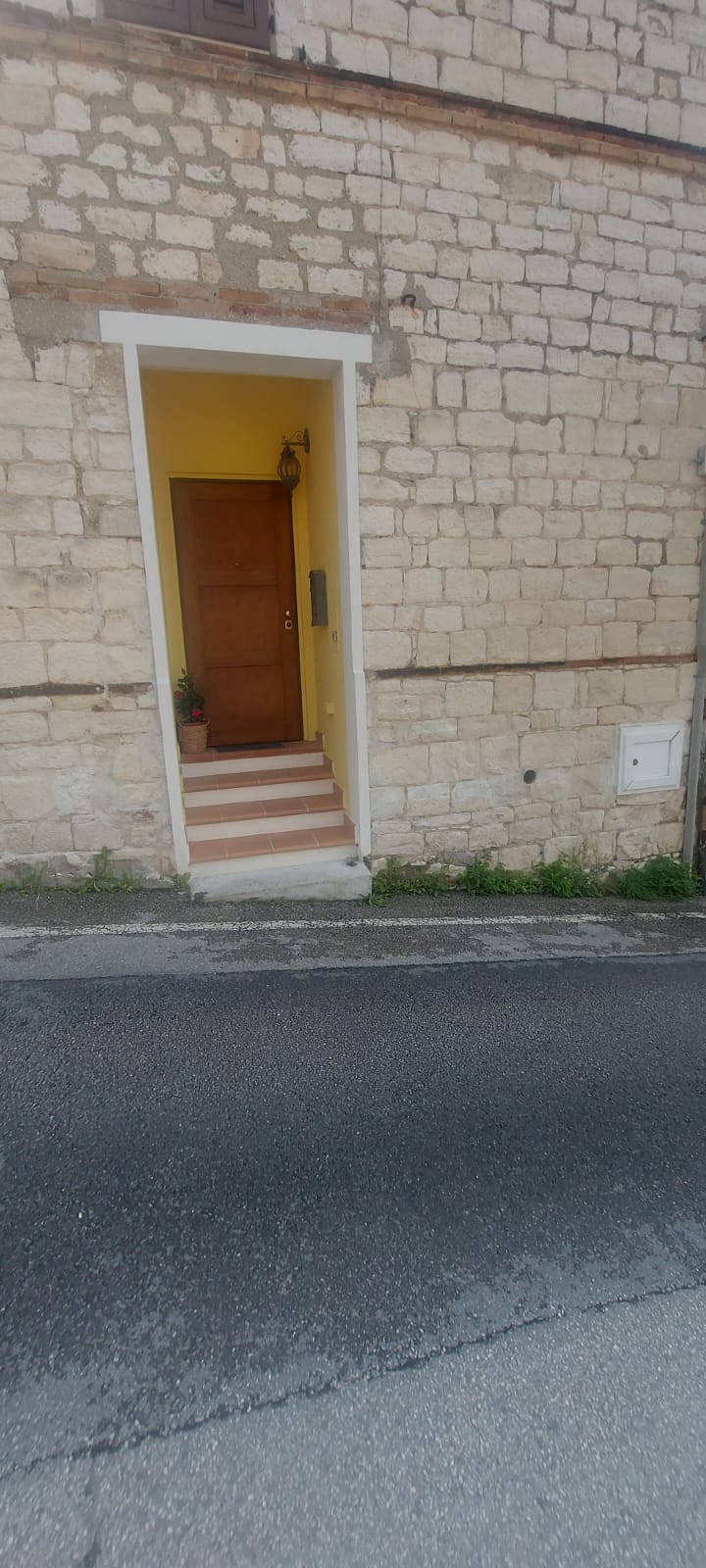 VILLA A SCHIERA VENDITA SIROLO 28