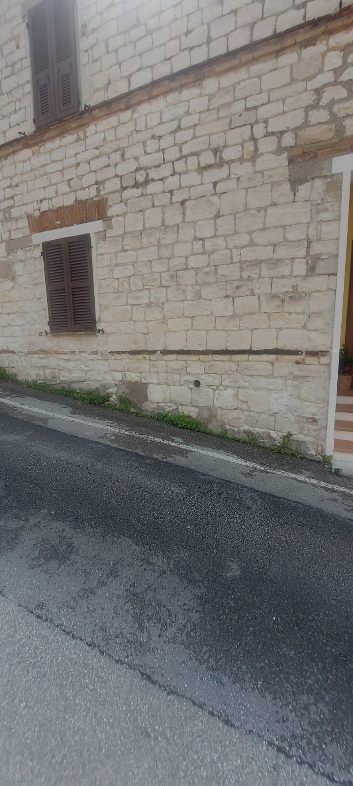 VILLA A SCHIERA VENDITA SIROLO 29