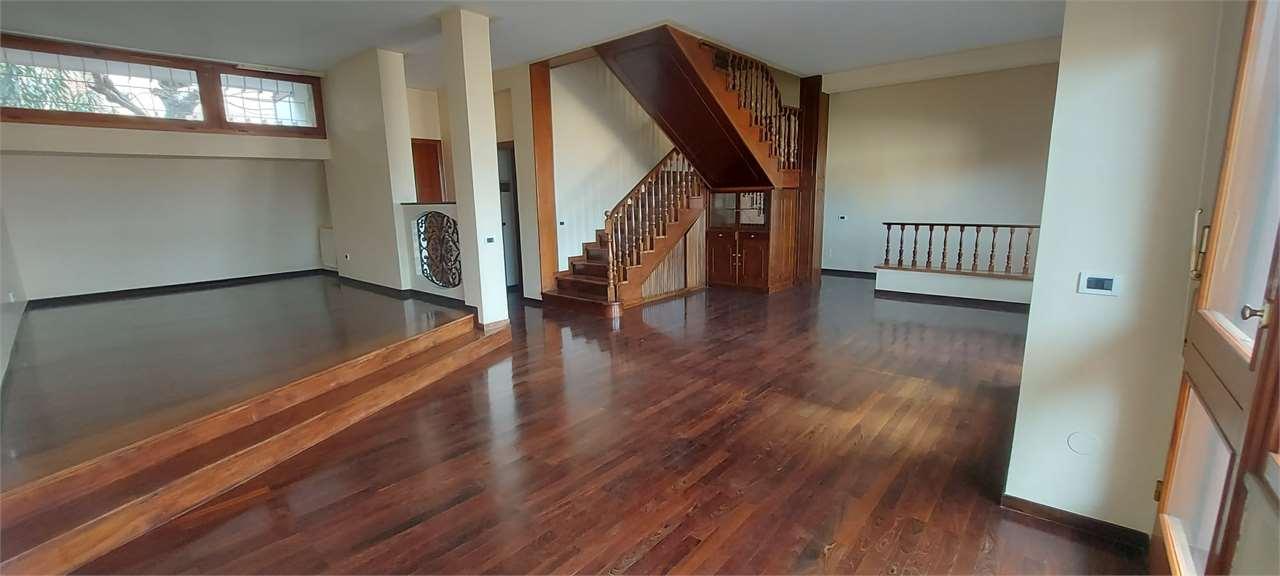 V000002 - VILLETTA SCHIERA - VENDITA - ANCONA CAPODIMONTE 2