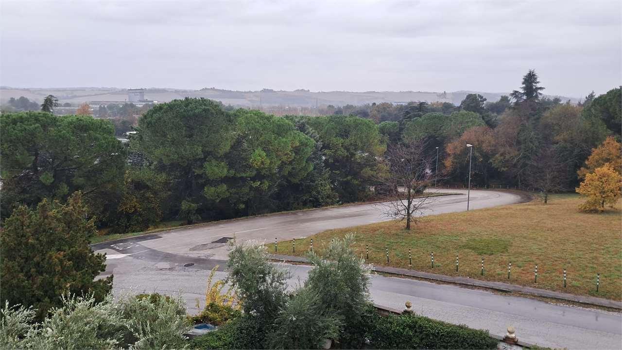 VILLA BIFAMILIARE VENDITA MONSANO 35