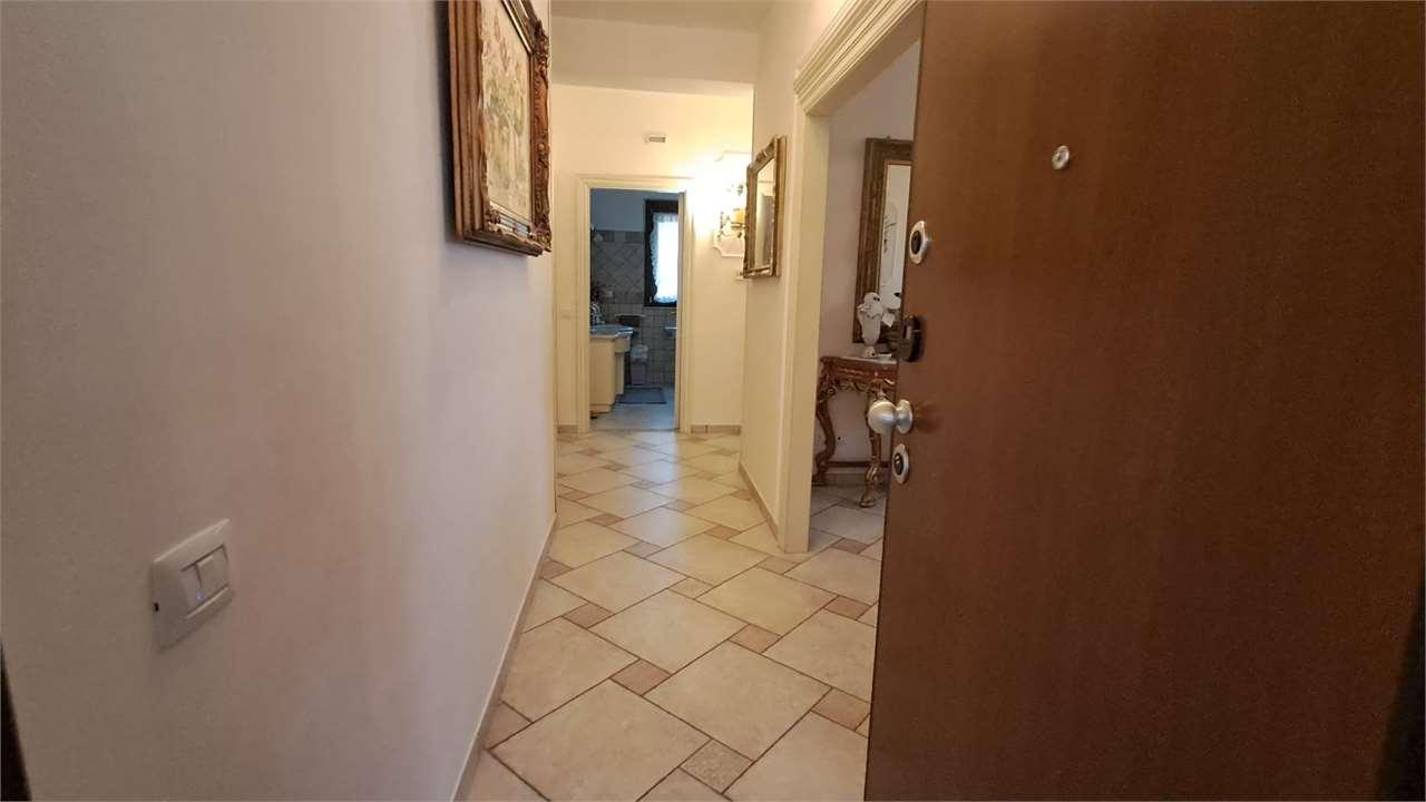 VILLA BIFAMILIARE VENDITA MONSANO 38