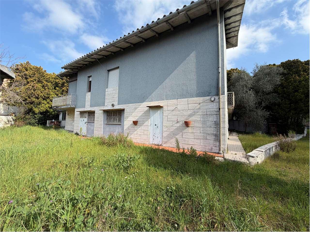 VILLA VENDITA ANCONA 40
