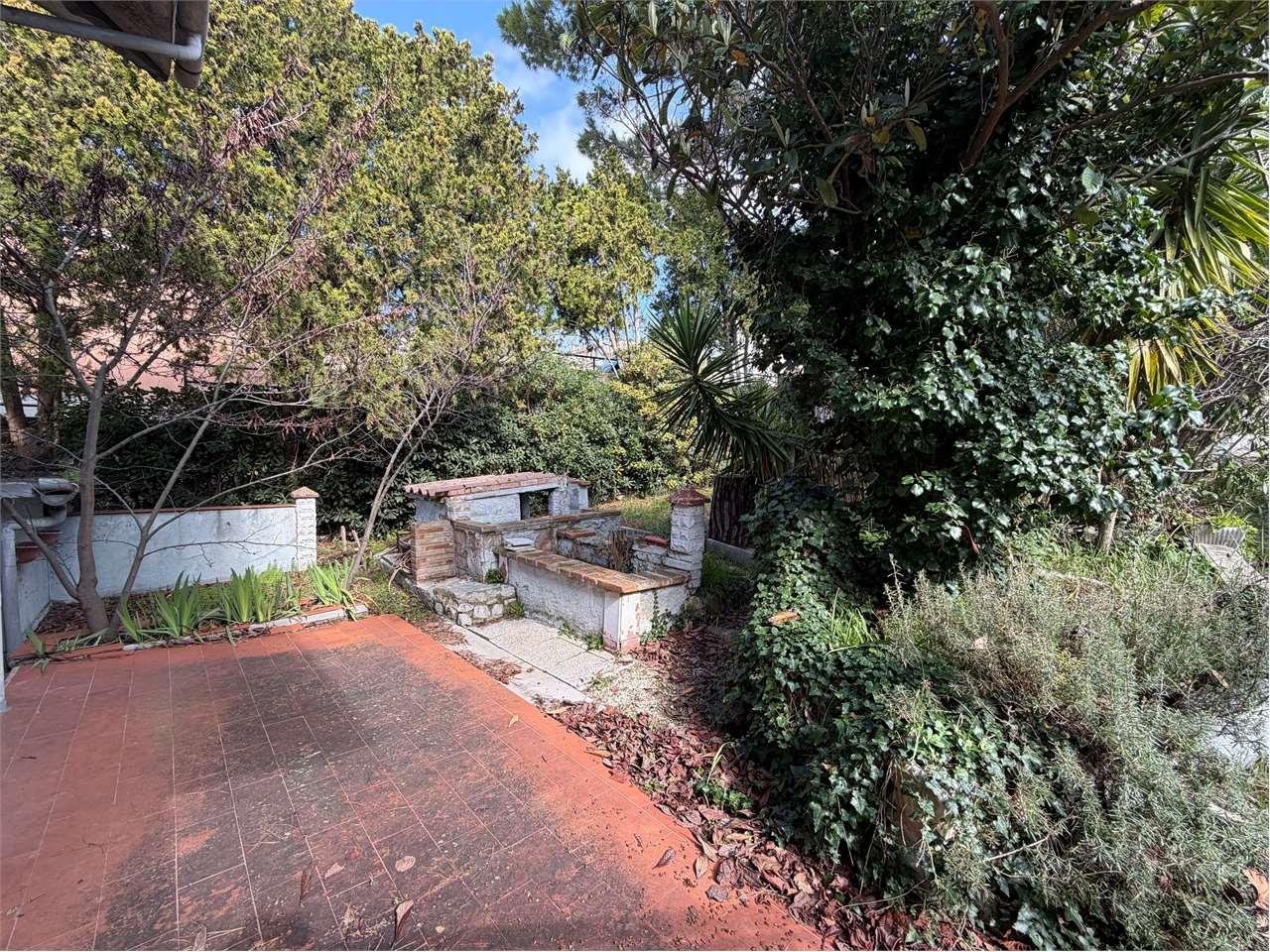 VILLA VENDITA ANCONA 44
