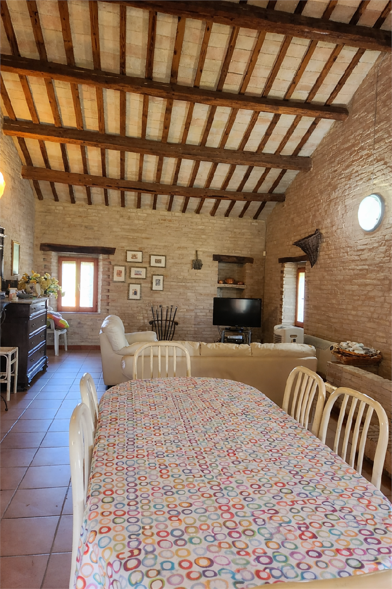 VILLA VENDITA RECANATI 4