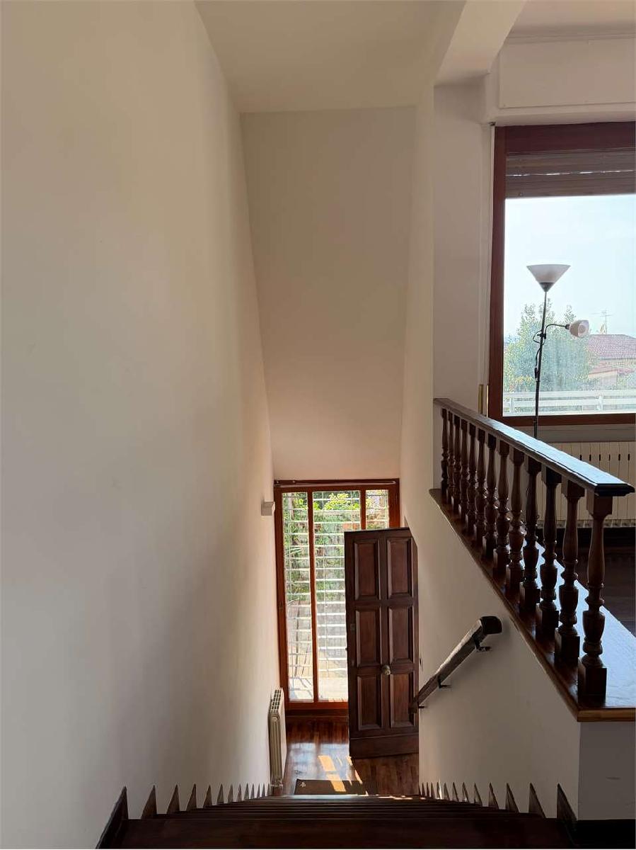 VILLETTA SCHIERA AFFITTO ANCONA 7