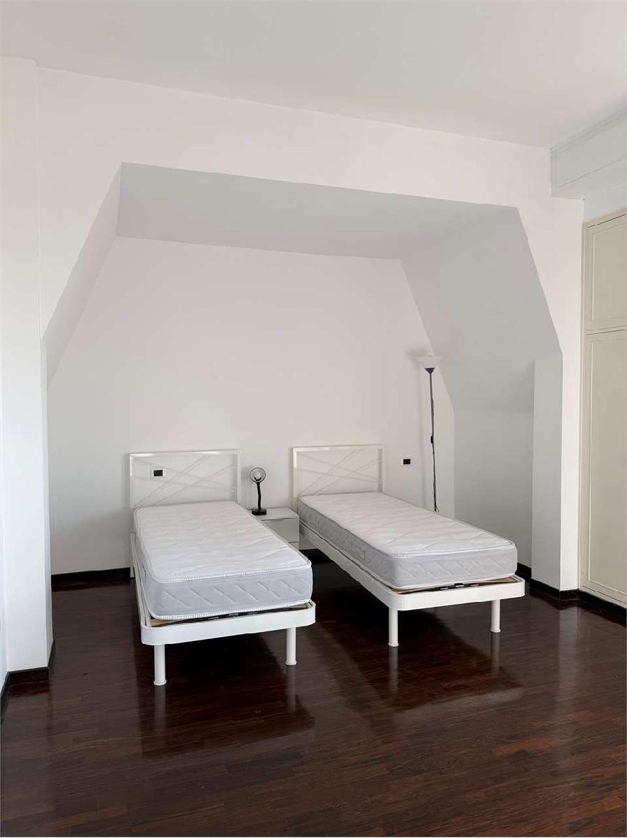 VILLETTA SCHIERA AFFITTO ANCONA 10