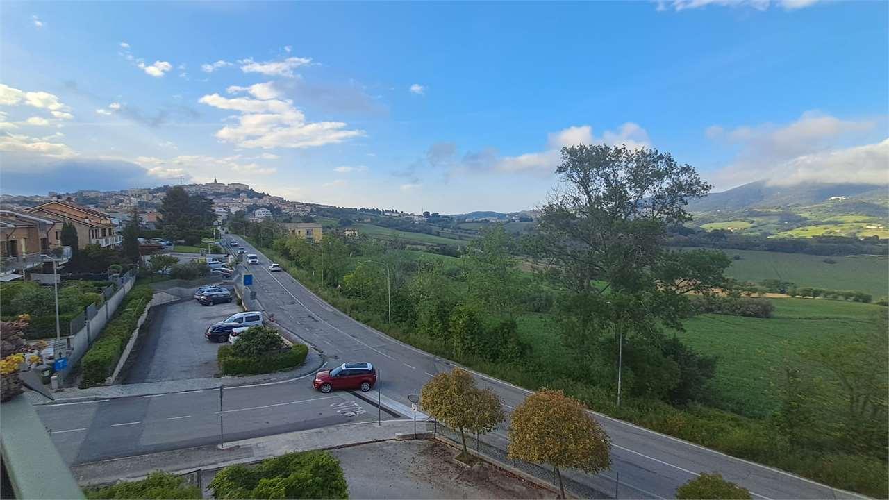 TRILOCALE VENDITA CAMERANO 2