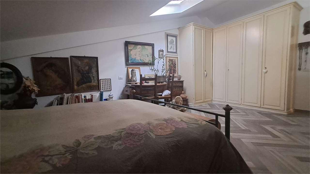 TRILOCALE VENDITA CAMERANO 11