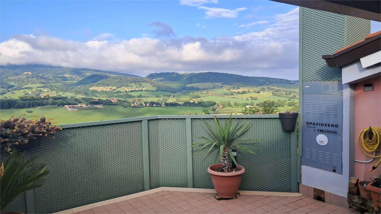 TRILOCALE VENDITA CAMERANO 29