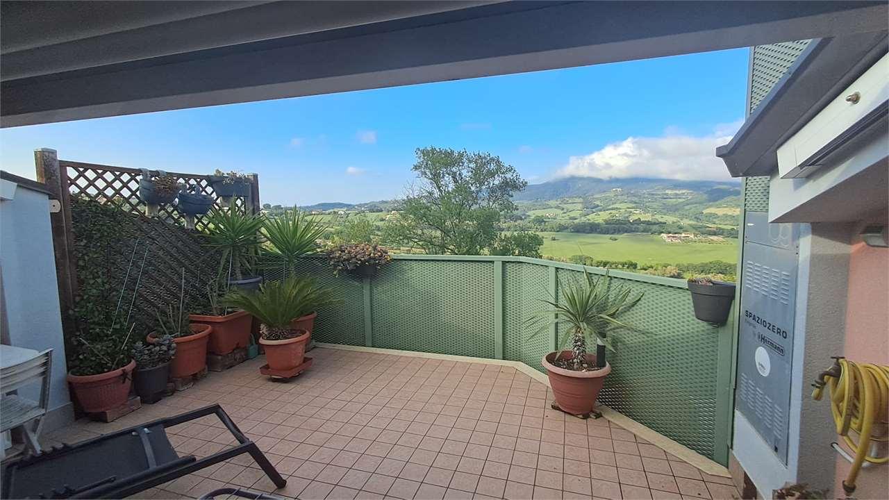TRILOCALE VENDITA CAMERANO 37