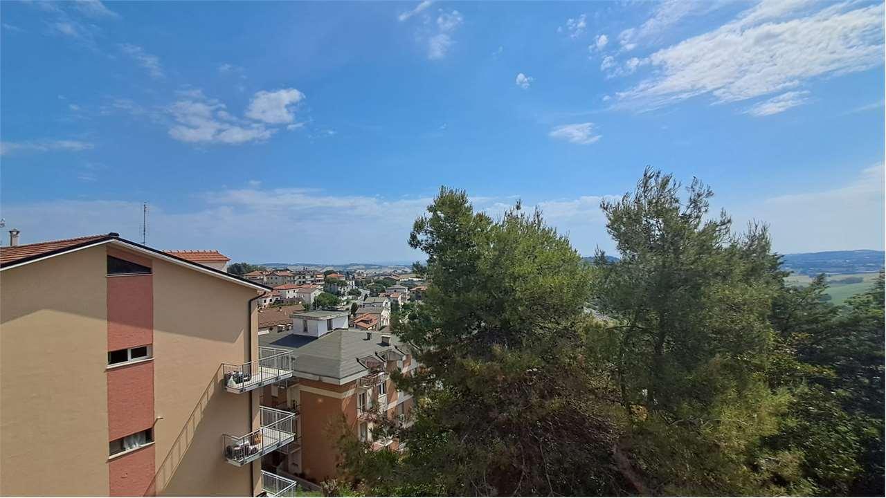 APPARTAMENTO VENDITA CASTELFIDARDO 4