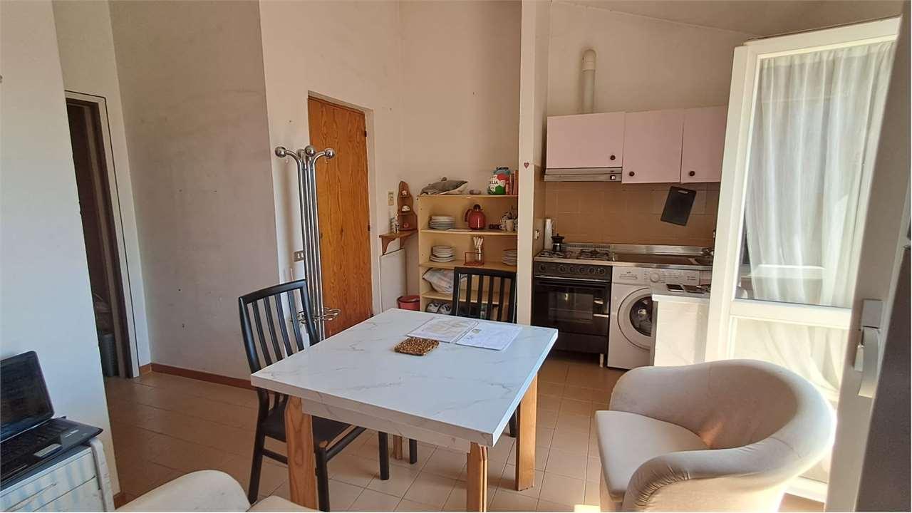 BILOCALE VENDITA MONTEMARCIANO 7