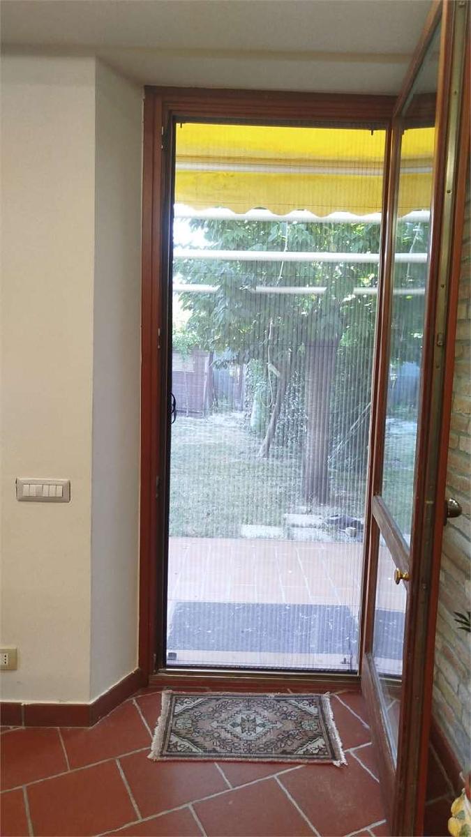 PORZIONE VILLA VENDITA AGUGLIANO 40