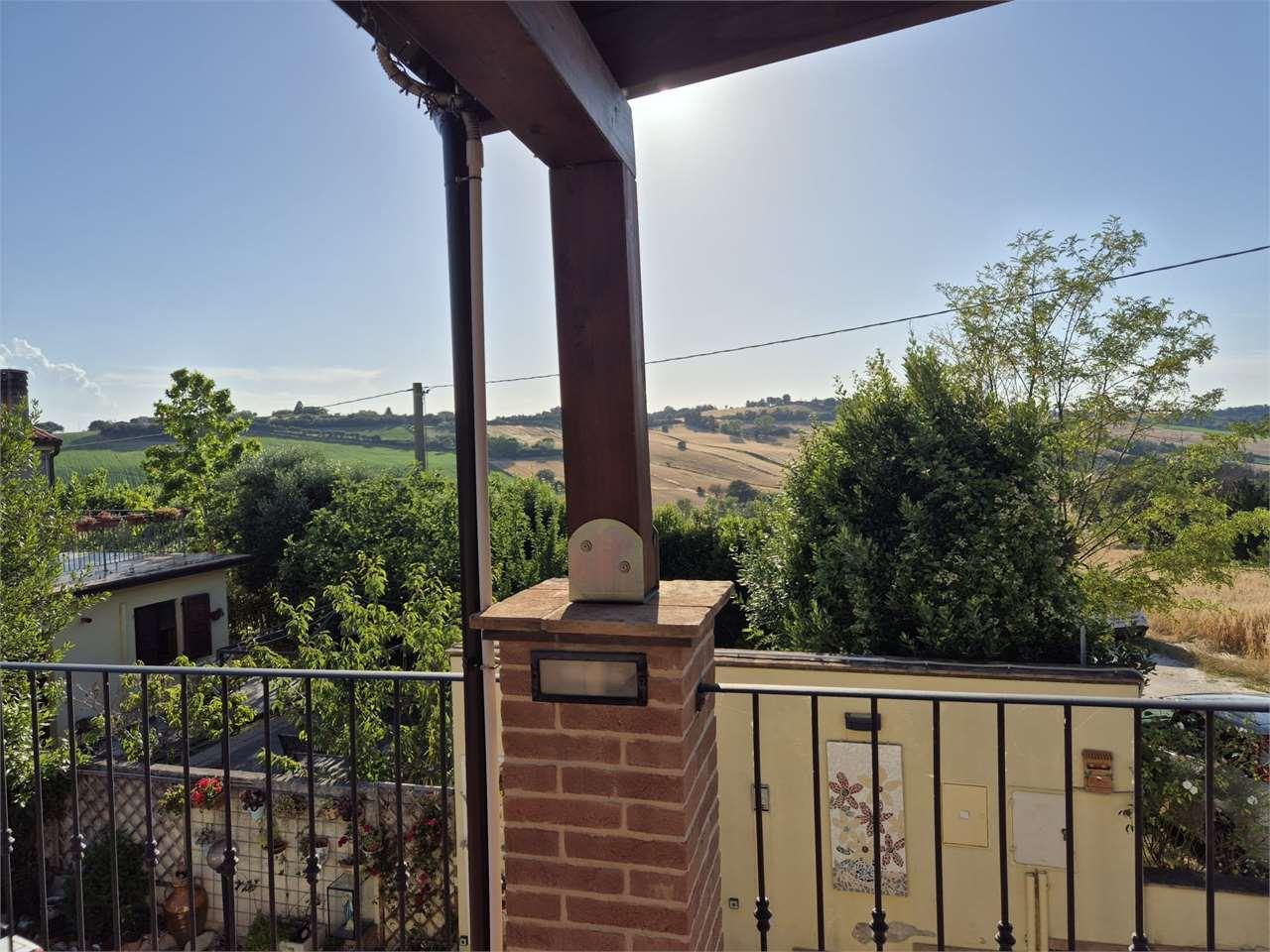 PORZIONE VILLA VENDITA AGUGLIANO 46