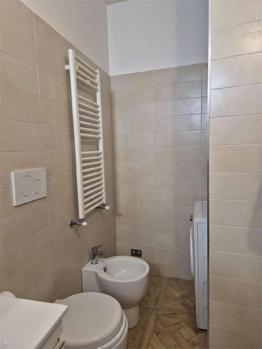 PORZIONE VILLA VENDITA AGUGLIANO 64
