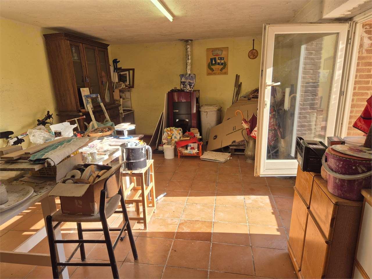 PORZIONE VILLA VENDITA AGUGLIANO 72