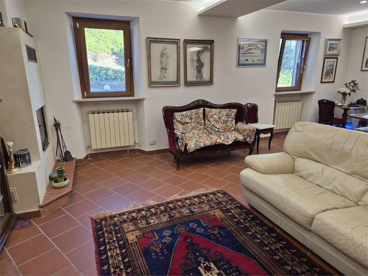PORZIONE VILLA VENDITA AGUGLIANO 79