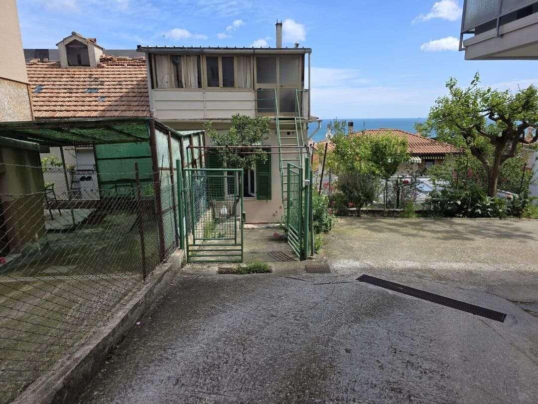 CASA SINGOLA VENDITA FALCONARA MARITTIMA 2