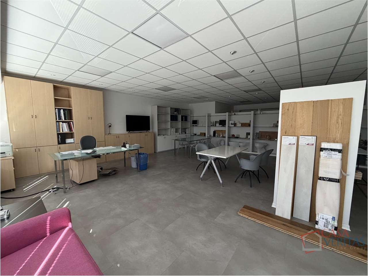 UFFICIO VENDITA ANCONA 3