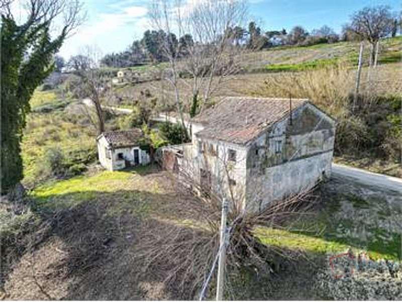 RUSTICO/CASALE VENDITA ANCONA 14
