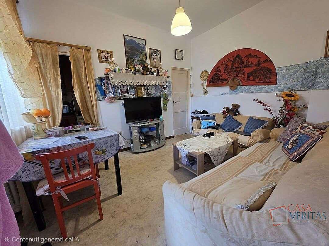 CASA SINGOLA VENDITA FALCONARA MARITTIMA 33