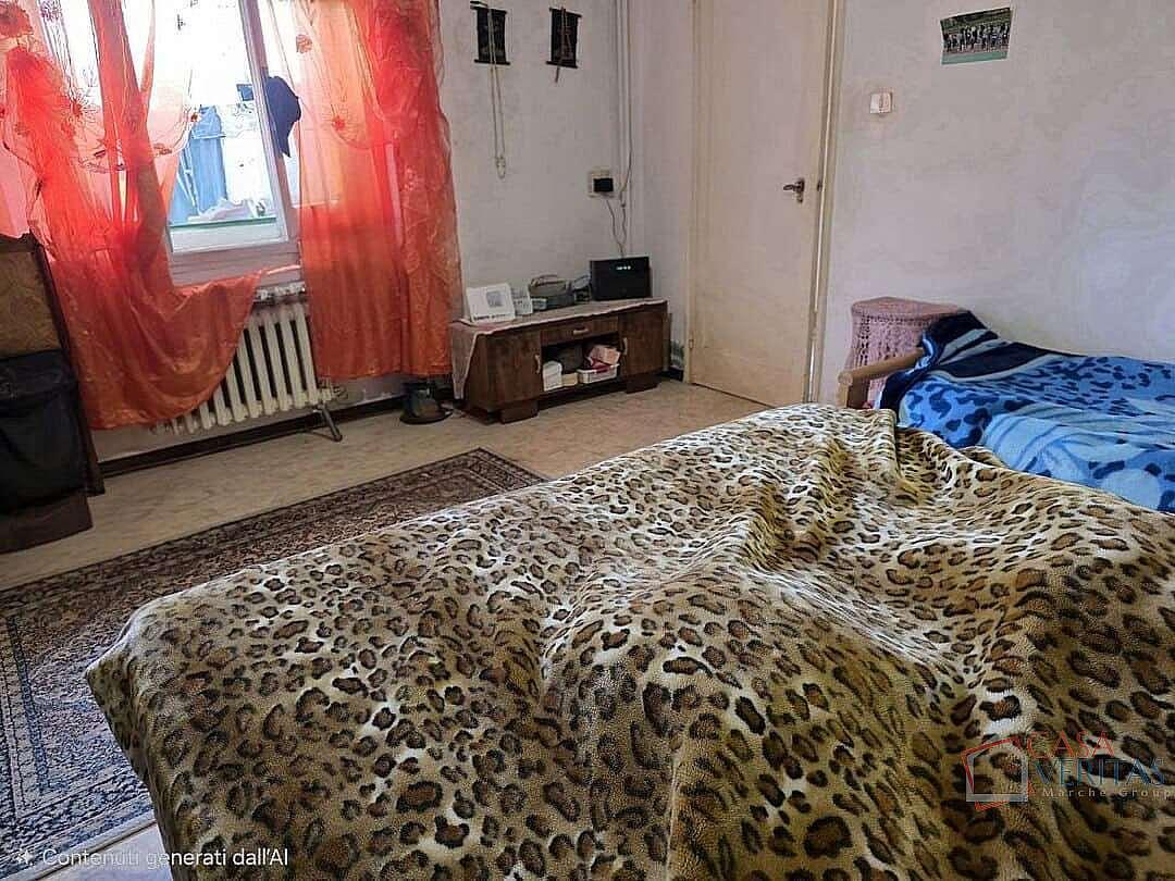 CASA SINGOLA VENDITA FALCONARA MARITTIMA 36