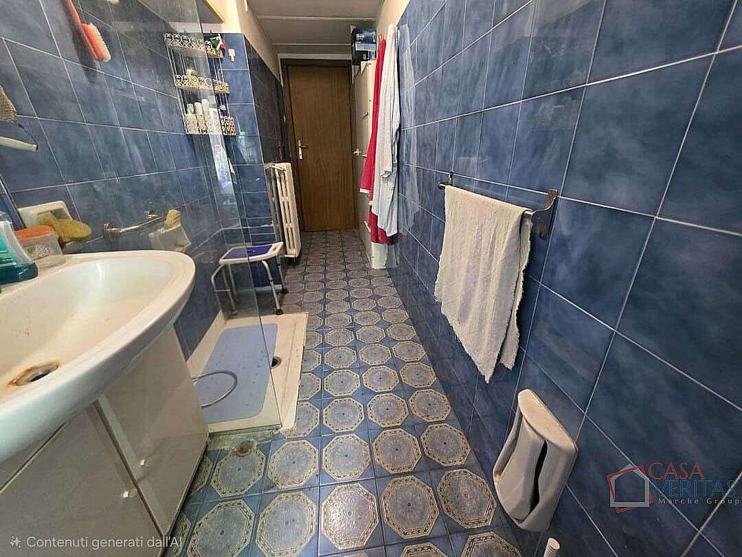 CASA SINGOLA VENDITA FALCONARA MARITTIMA 27