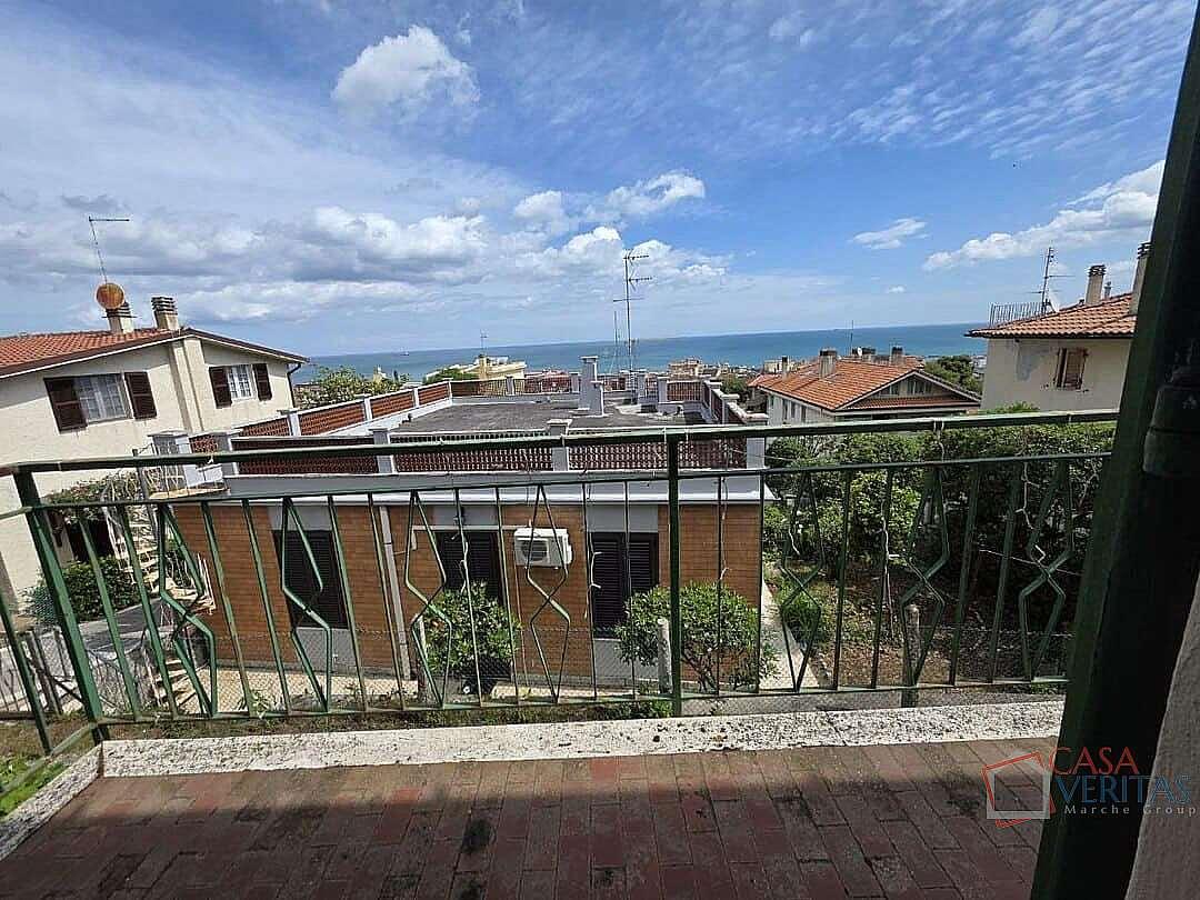 CASA SINGOLA VENDITA FALCONARA MARITTIMA 14