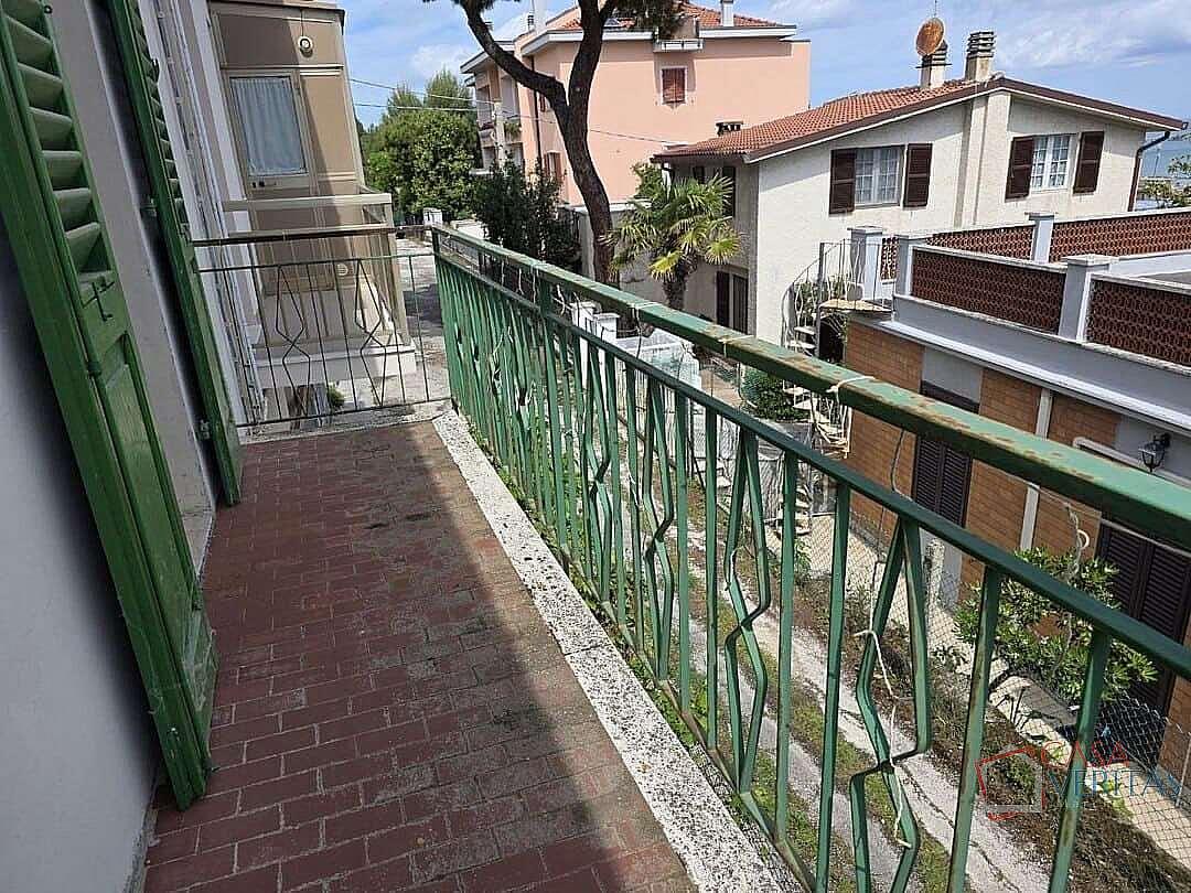 CASA SINGOLA VENDITA FALCONARA MARITTIMA 22