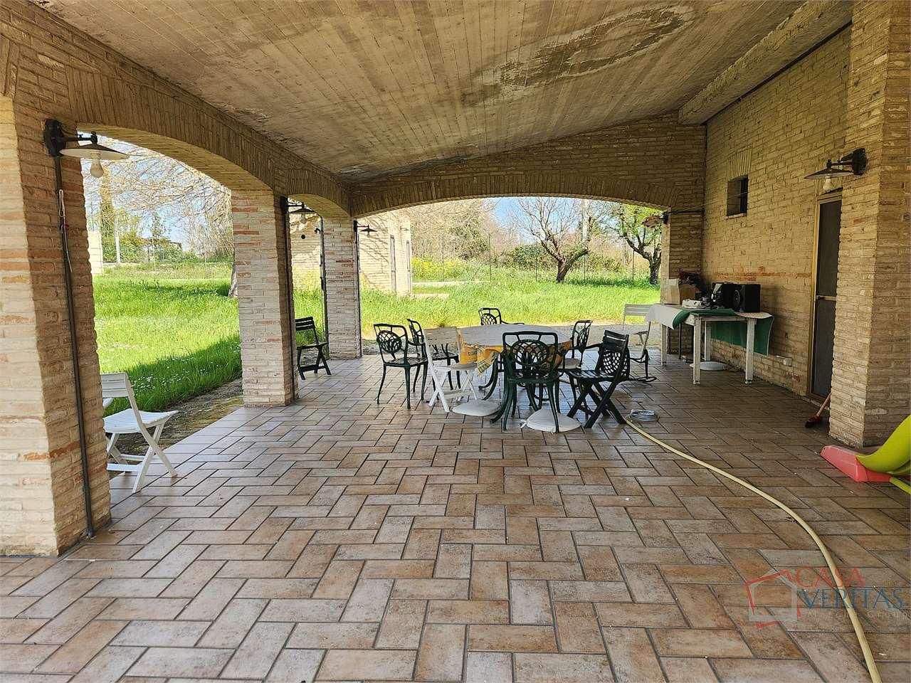 VILLA VENDITA RECANATI 40
