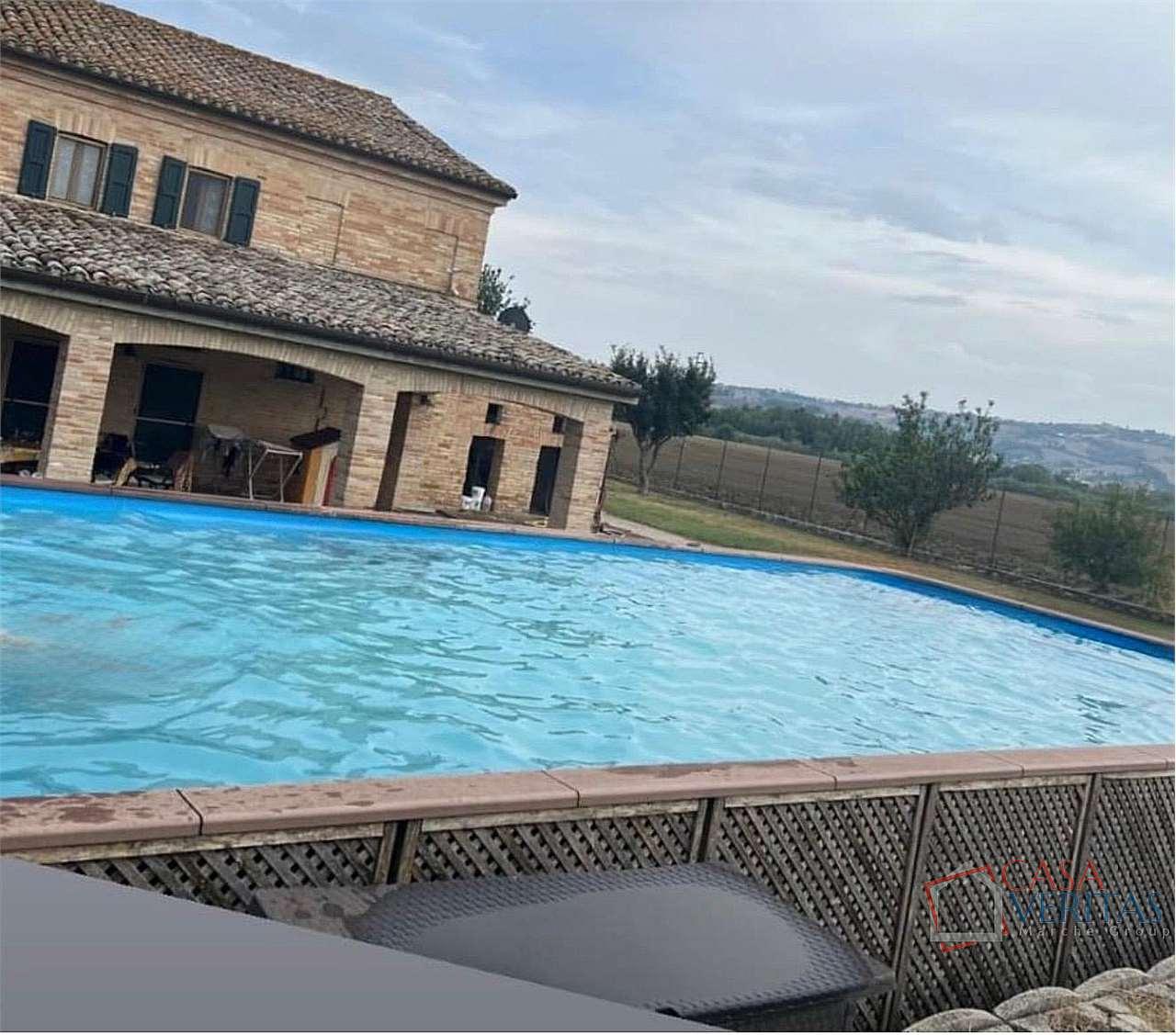 VILLA VENDITA RECANATI 30