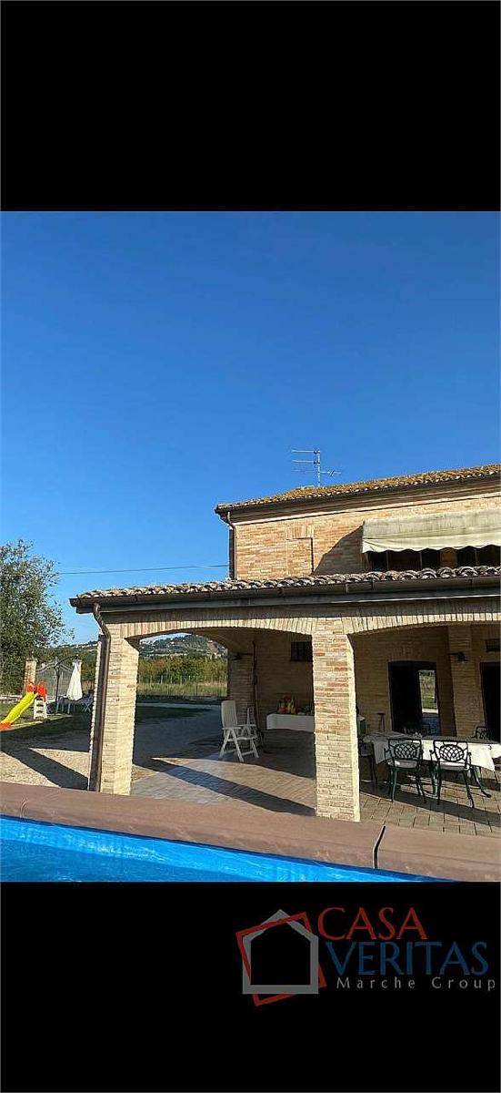 VILLA VENDITA RECANATI 33