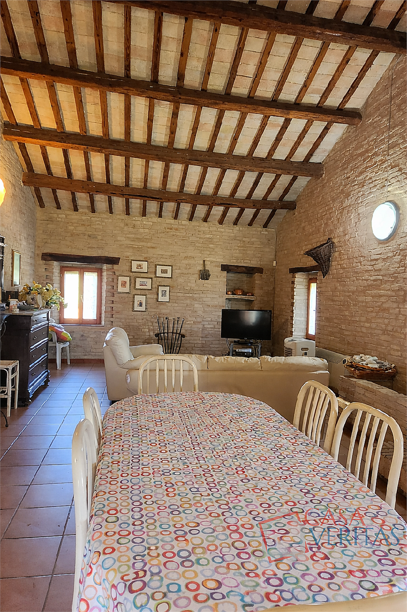 VILLA VENDITA RECANATI 4