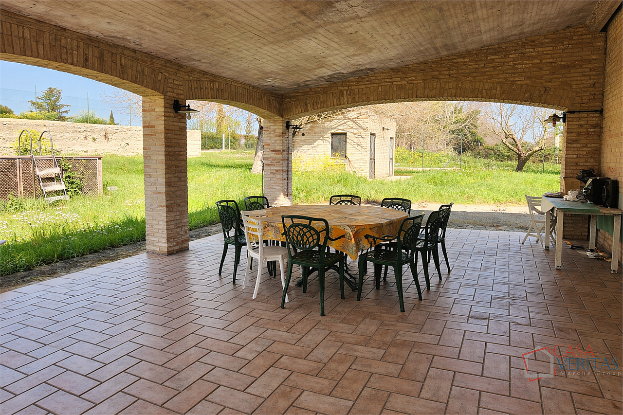 VILLA VENDITA RECANATI 5