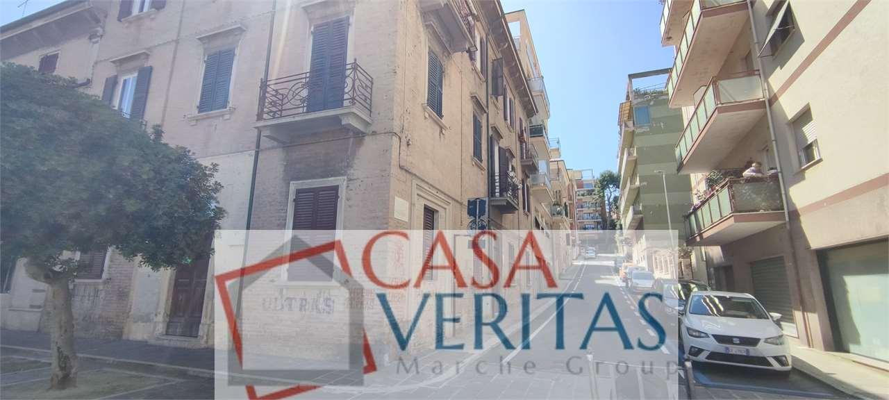 TRILOCALE VENDITA FALCONARA MARITTIMA 4