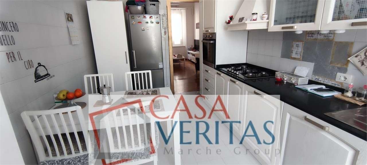 TRILOCALE VENDITA FALCONARA MARITTIMA 17