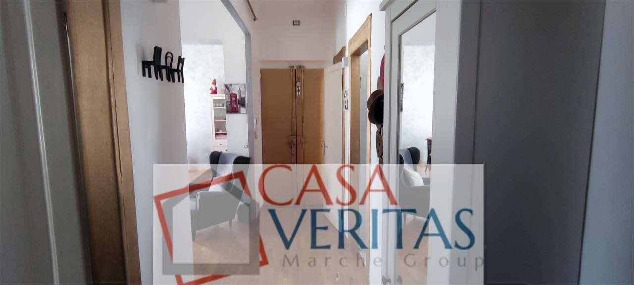 TRILOCALE VENDITA FALCONARA MARITTIMA 18