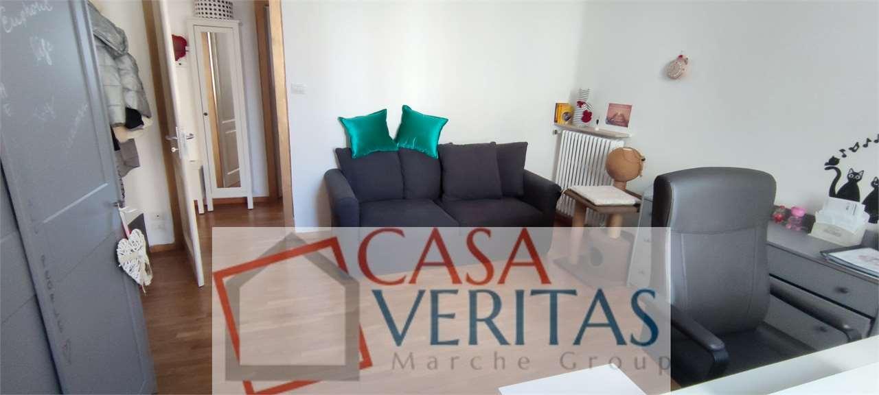 TRILOCALE VENDITA FALCONARA MARITTIMA 20