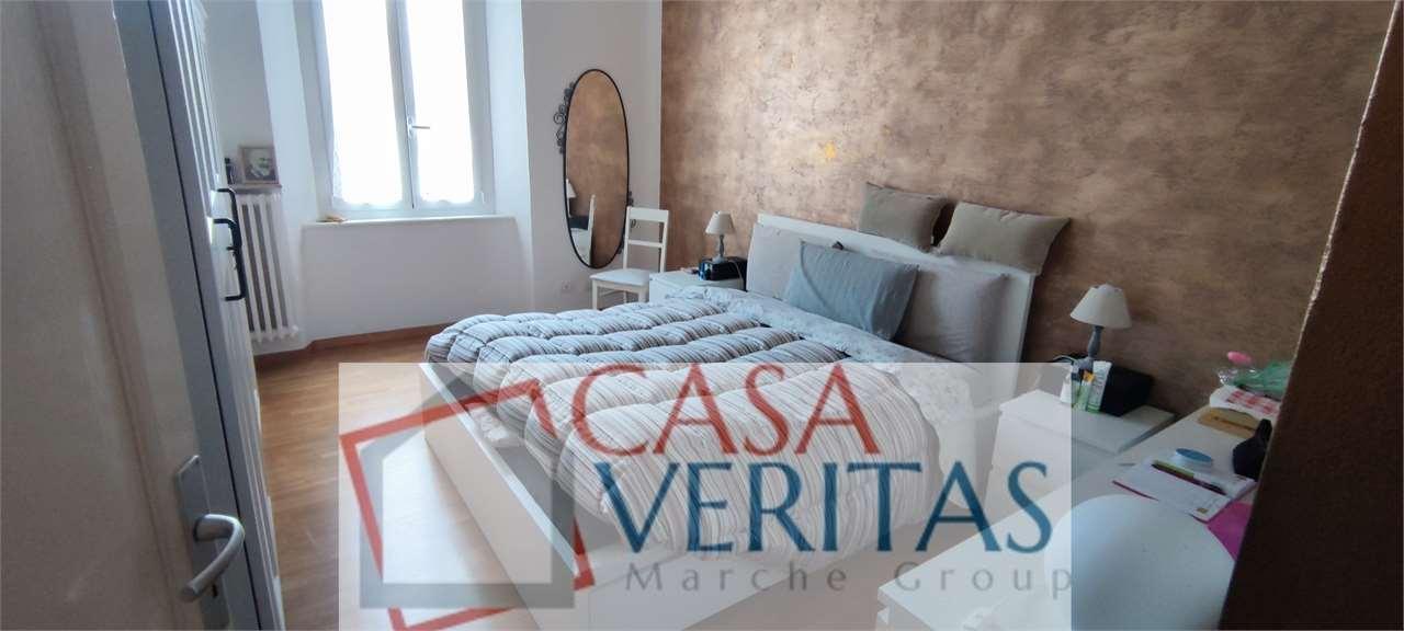 TRILOCALE VENDITA FALCONARA MARITTIMA 21