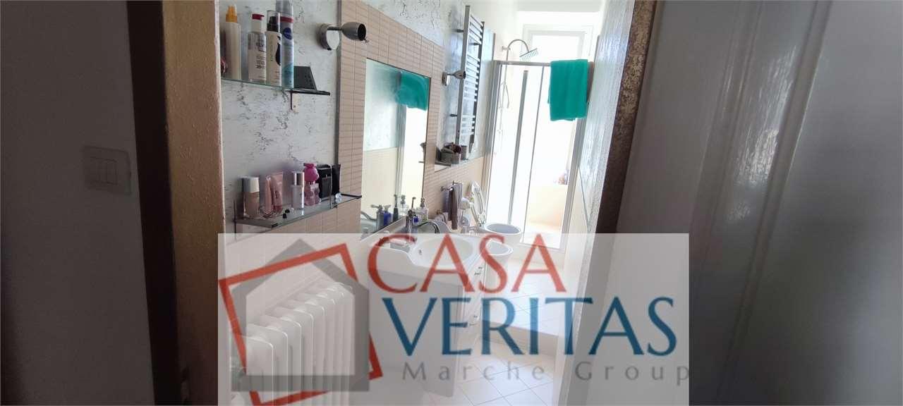 TRILOCALE VENDITA FALCONARA MARITTIMA 24