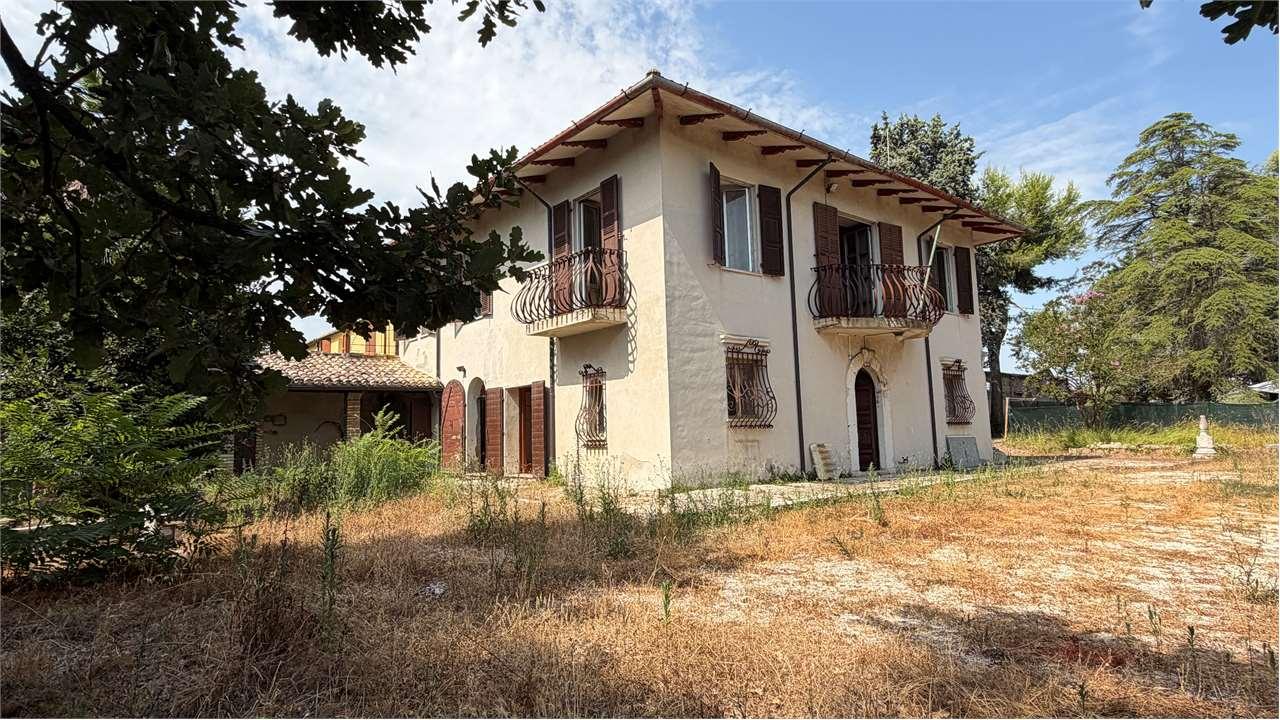 VILLA VENDITA ANCONA 3