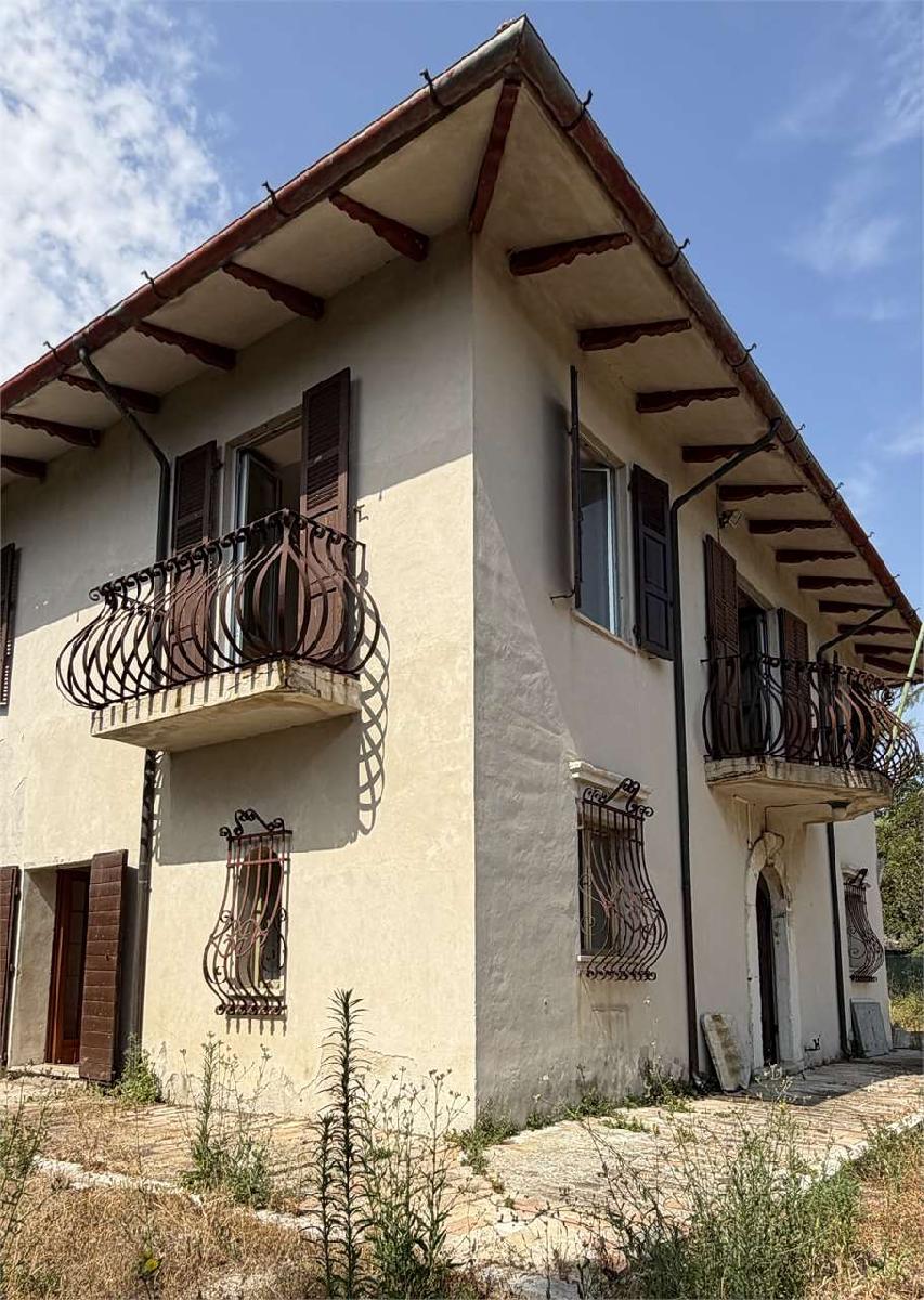 VILLA VENDITA ANCONA 4