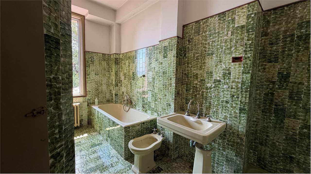 VILLA VENDITA ANCONA 24