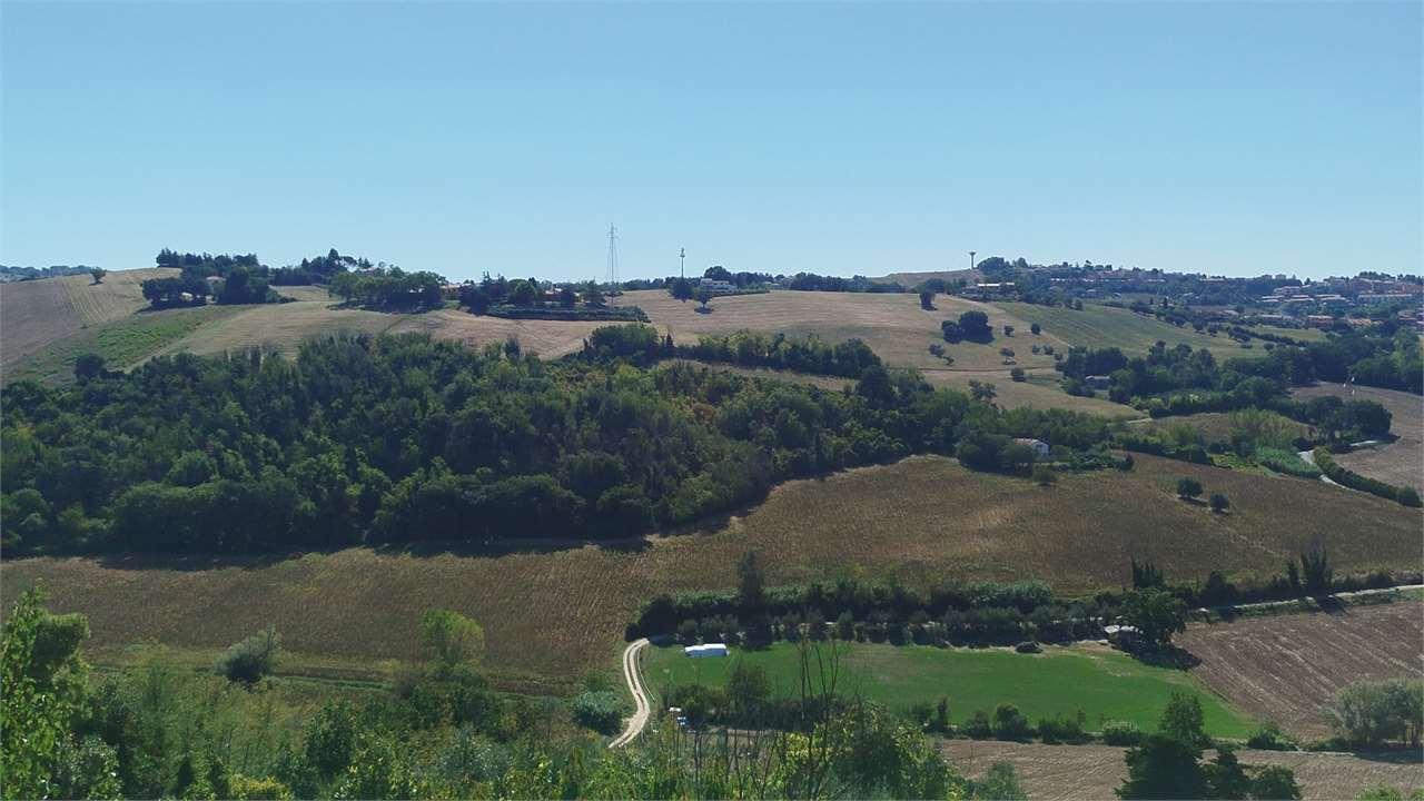 VILLETTA SCHIERA VENDITA AGUGLIANO 11