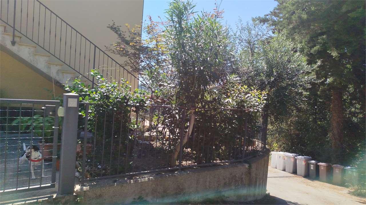 VILLETTA SCHIERA VENDITA AGUGLIANO 26