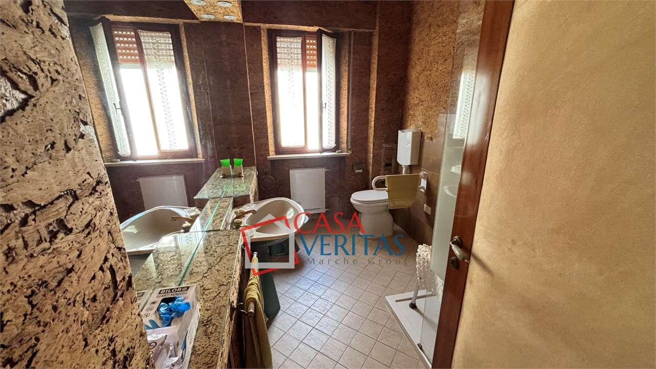 APPARTAMENTO VENDITA FALCONARA MARITTIMA 29