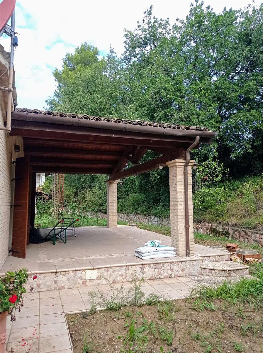 VILLA VENDITA CAMERANO 4