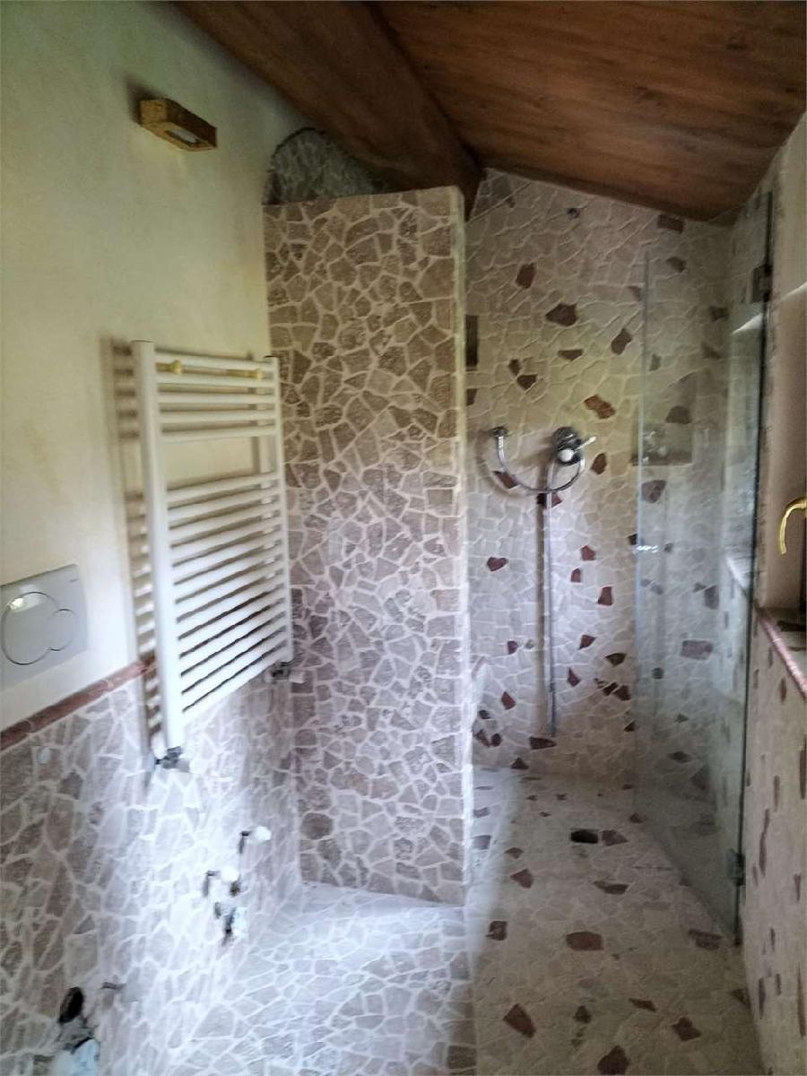 VILLA VENDITA CAMERANO 11