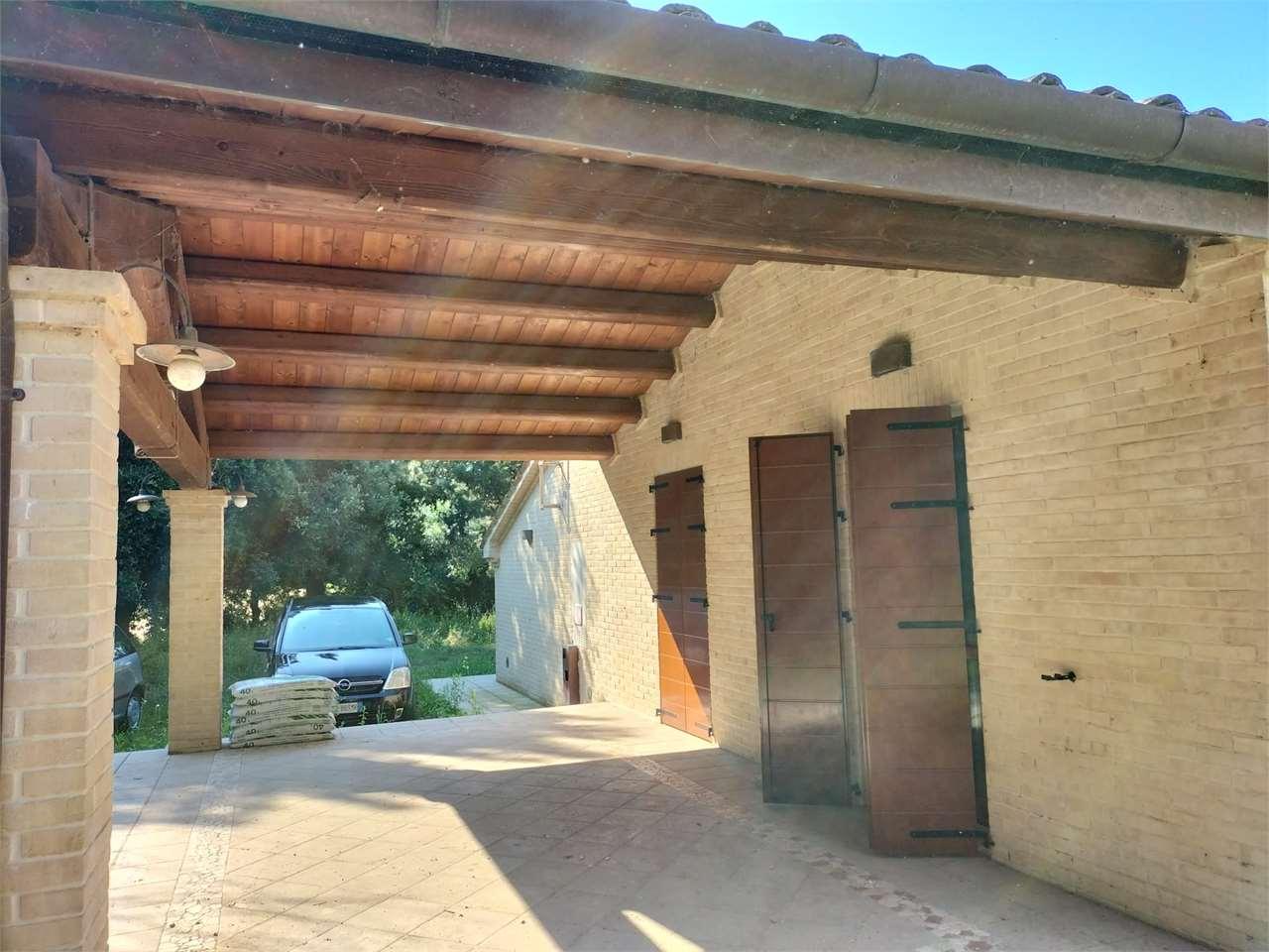 VILLA VENDITA CAMERANO 21